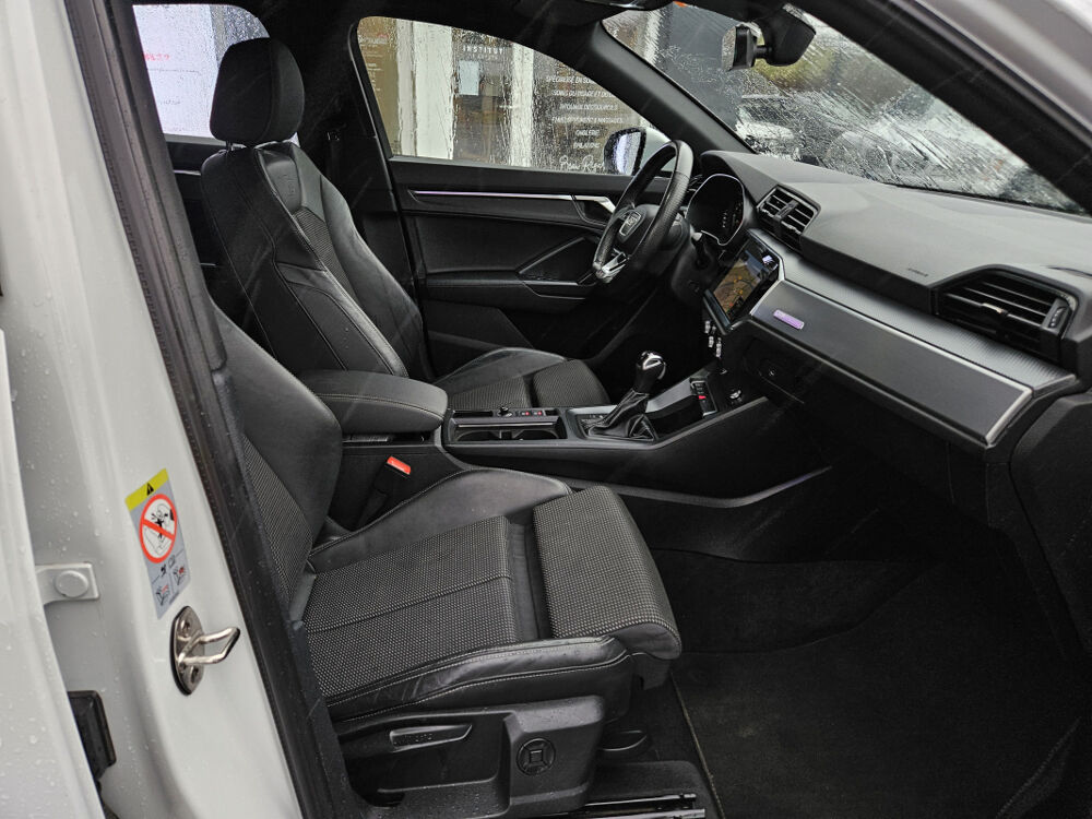 Q3 35 TFSI 150 CH S TRONIC 7 S-LINE (Car Play - Android Auto / 2023 occasion 25400 Audincourt
