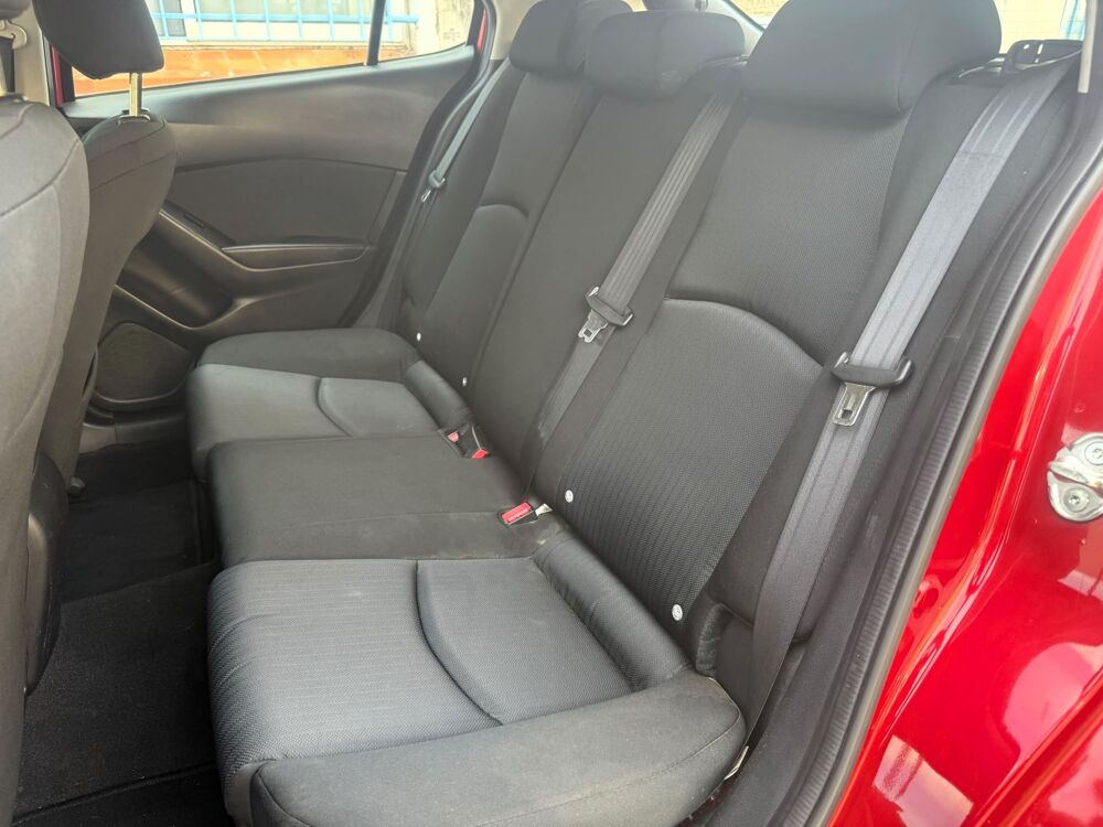 Mazda3 1.5 SKYACTIV-G 100 ESSENCE 2014 occasion 34160 Castries