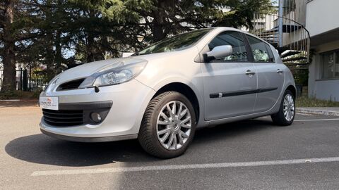 Clio III 5 Portes 1.5 dCi 86 cv 2008 occasion 91120 Palaiseau