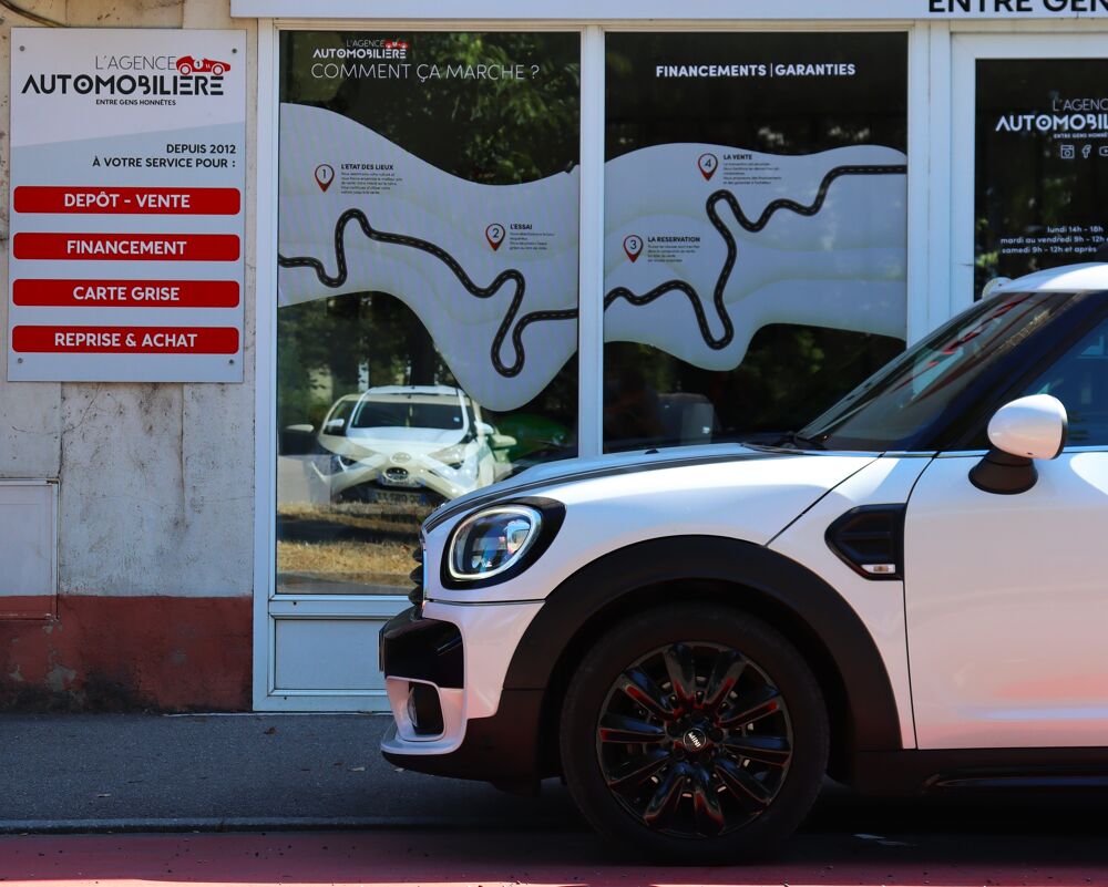 Countryman 2.0 150 Exquisite BVA8 (Toit ouvrant, CarPlay) 2018 occasion 88000 &Eacute;pinal