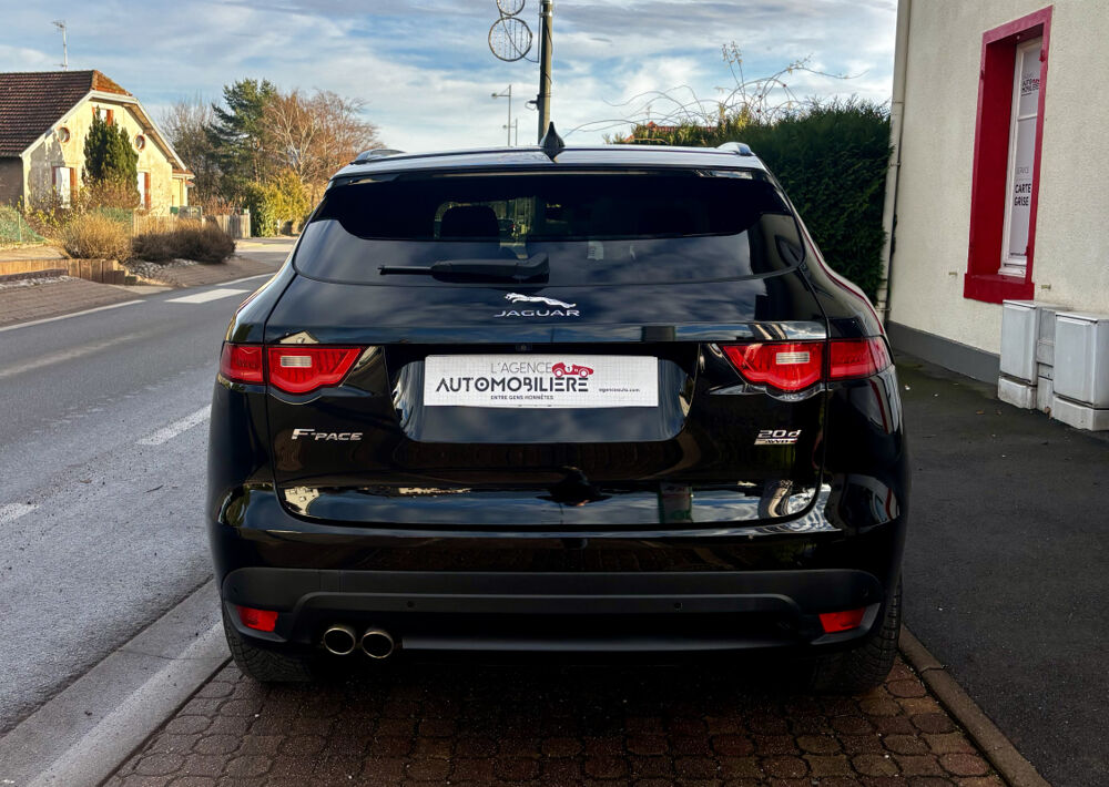F-PACE 20d 2.0 D AWD 180 ch CHEQUERED FLAG 2020 occasion 88100 Sainte-Marguerite