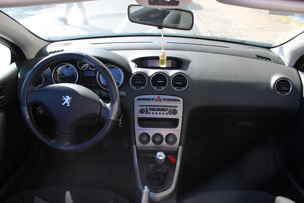 308 GENERATION-I CC 1.6 VTI 120 SPORT ( Moteur &agrave; cha&icirc;ne, Clim .. 2010 occasion 34200 S&egrave;te