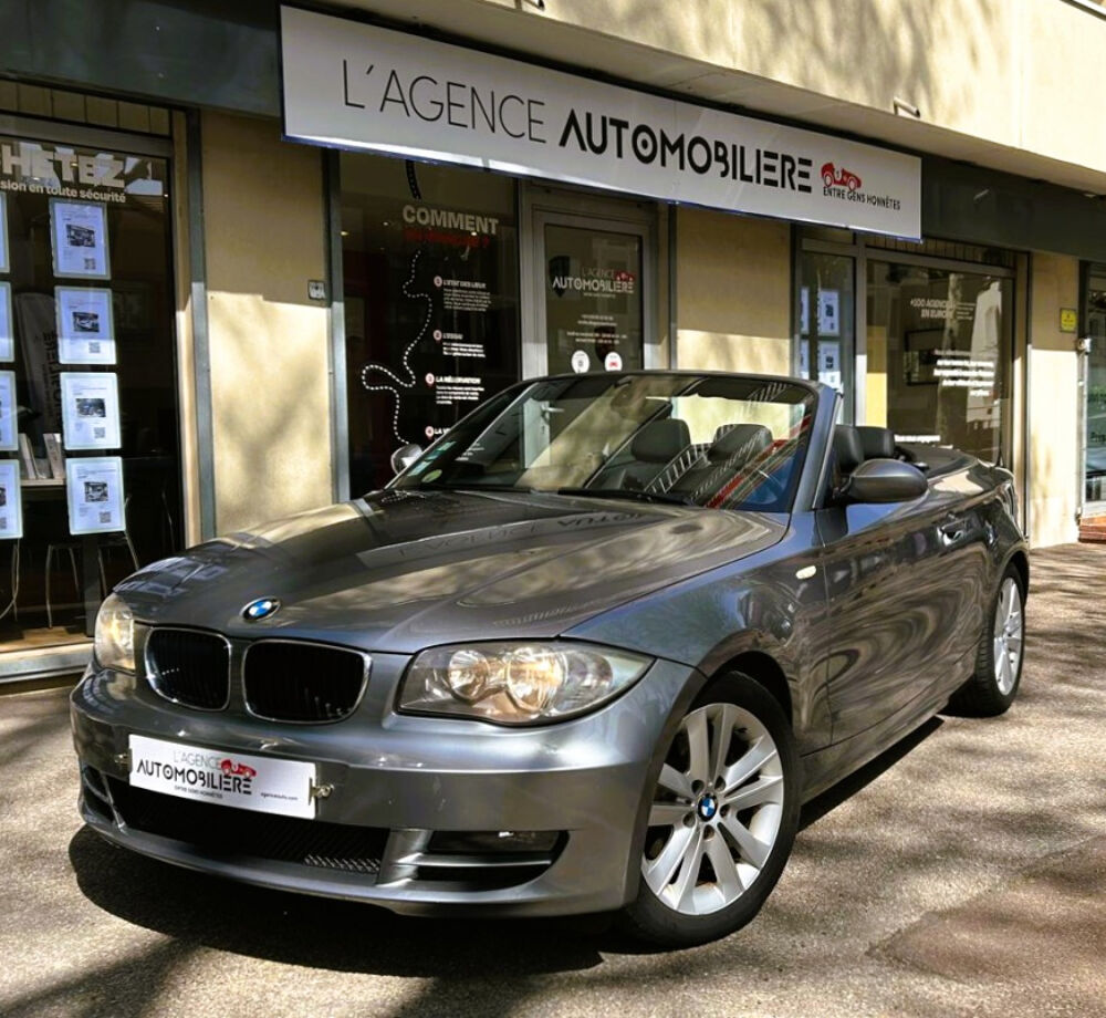 S&eacute;rie 1 120I CABRIOLET 170 LUXE 2009 occasion 92370 Chaville