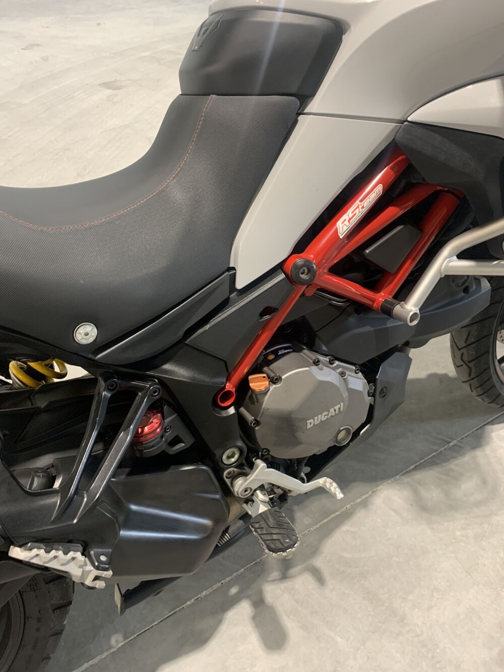 DUCATI 2019 occasion 27620 Gasny