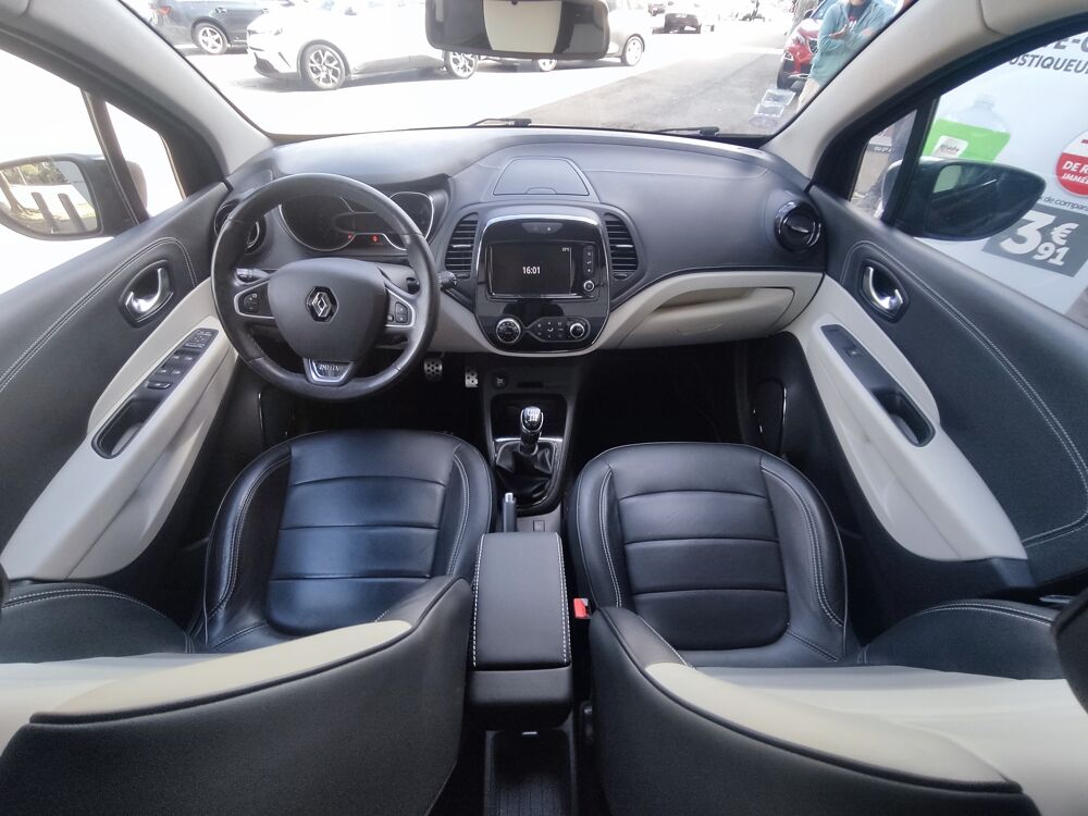 Captur 1.2 TCE 120 ENERGY INITIALE PARIS 2017 occasion 27500 Pont-Audemer