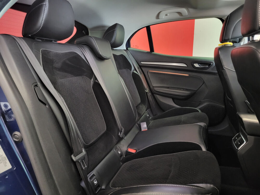 M&eacute;gane MEGANE IV 1.6 DCI 165 ENERGY BUSINESS INTENS EDC 2018 occasion 37170 Chambray-l&egrave;s-Tours