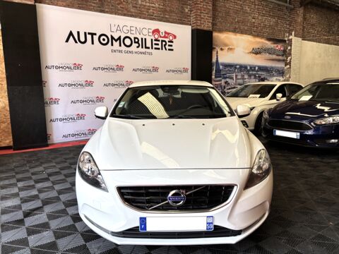 V40 2.0 D3 150 Ch Finition Momentum 2013 occasion 59640 Dunkerque