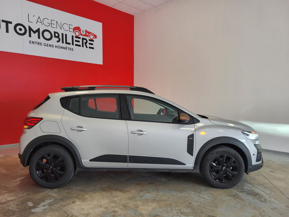 Sandero STEPWAY 1.0 ECO-G 100 EXTREME + ATTELAGE + CARPLAY 2024 occasion 37170 Chambray-l&egrave;s-Tours
