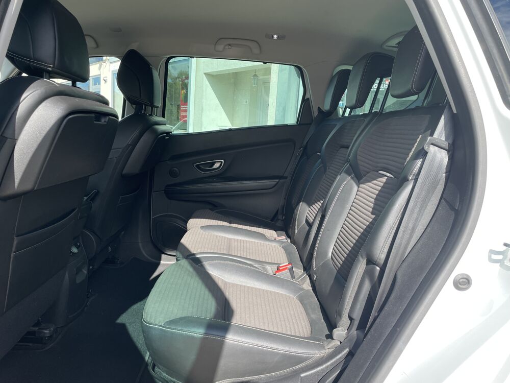Grand scenic IV IV 1.6 dCi EDC6 160 cv Intens 2017 occasion 49124 Saint-Barth&eacute;lemy-d'Anjou