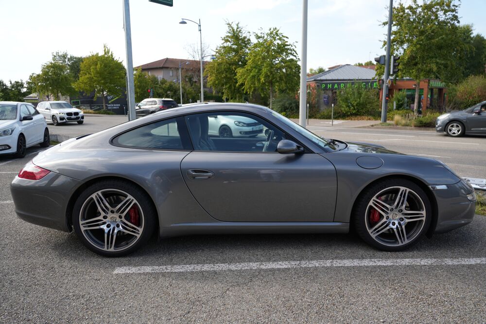 911 (997) 3.8 355 CARRERA S 2006 occasion 01000 Saint-Denis-l&egrave;s-Bourg