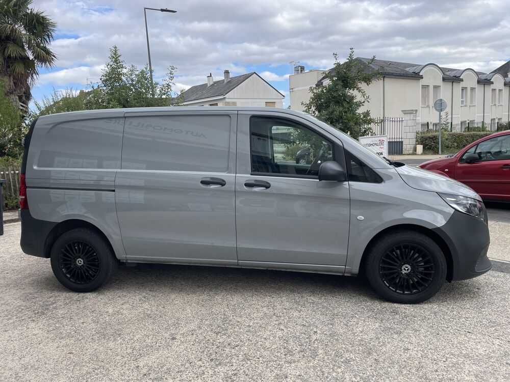 Vito 114 CDI Compact 9G-Tronic - Attelage 1&egrave;re main Prix HT 39 9 2025 occasion 49124 Saint-Barth&eacute;lemy-d'Anjou