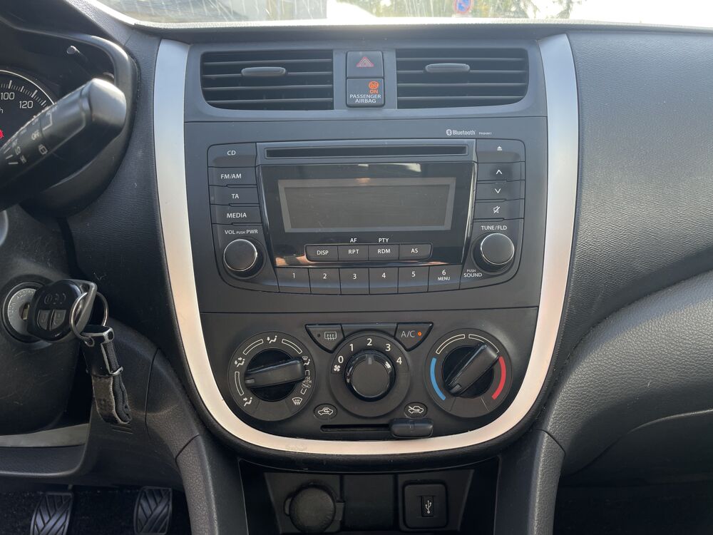 Celerio 1.0 i 68 cv - Privilege - 2&egrave;me main 2016 occasion 49124 Saint-Barth&eacute;lemy-d'Anjou