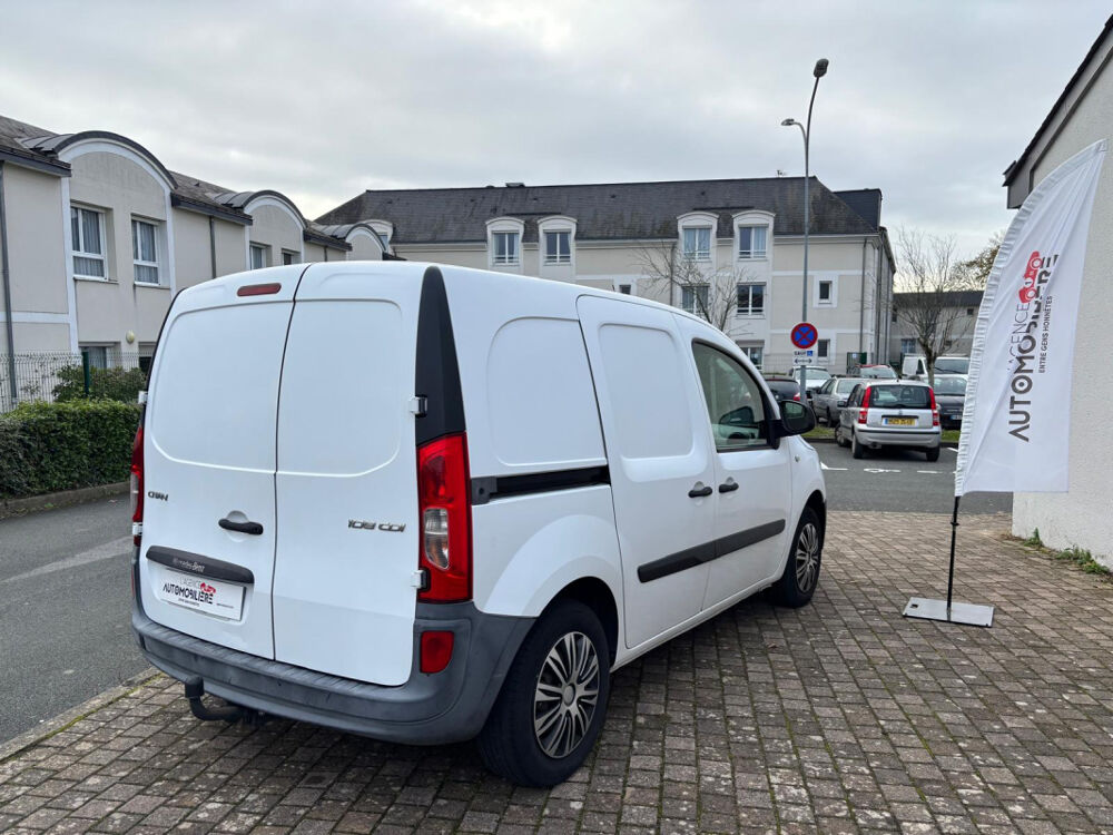 Citan fourgon 109 CDI 1.5 90 cv - Attelage 2012 occasion 49124 Saint-Barth&eacute;lemy-d'Anjou