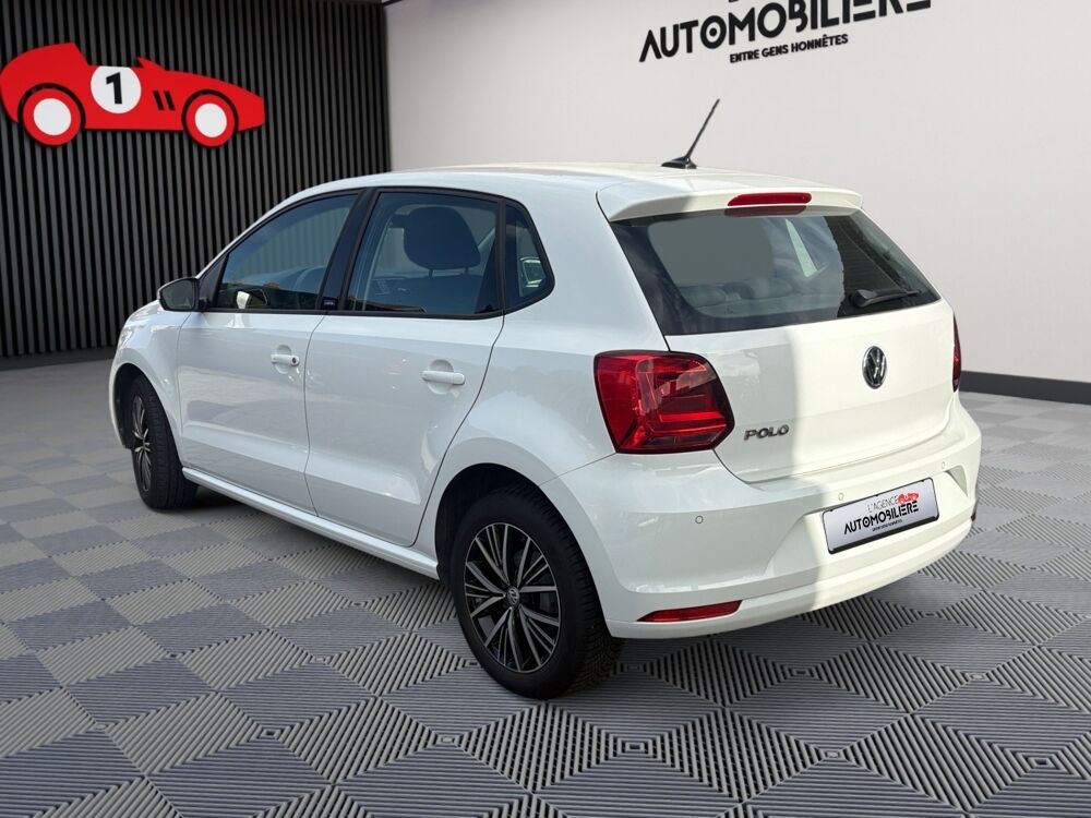 Polo 1.0 60 Match 5p 1&egrave;re MAIN CAR PLAY 2017 occasion 59300 Valenciennes