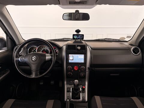 Grand Vitara II 1.9 DDIS 130 SERIE SPECIALE URBAN 3P 2012 occasion 27620 Gasny