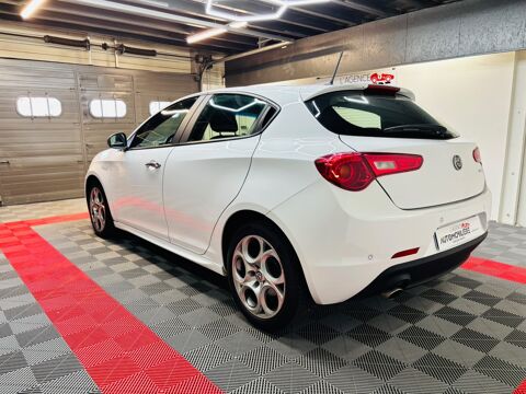 Giulietta 1.6 JTDM 120ch super- Garantie 12 mois - distribution effect 2017 occasion 71300 Montceau-les-Mines