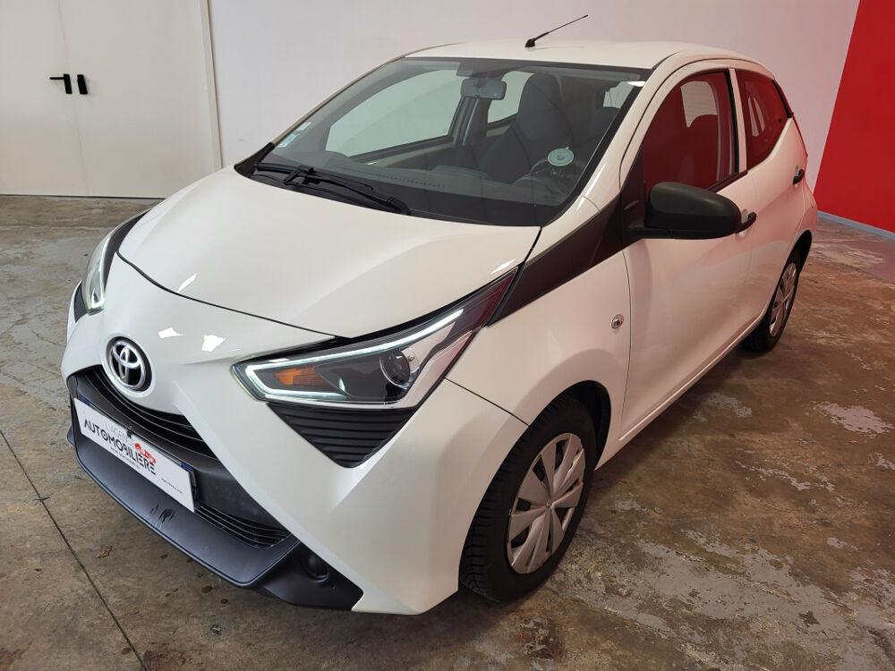 Aygo TOYOTA AYGO II (2) 1.0 VVT-I 72 X-PRO 5P 2021 occasion 37170 Chambray-l&egrave;s-Tours
