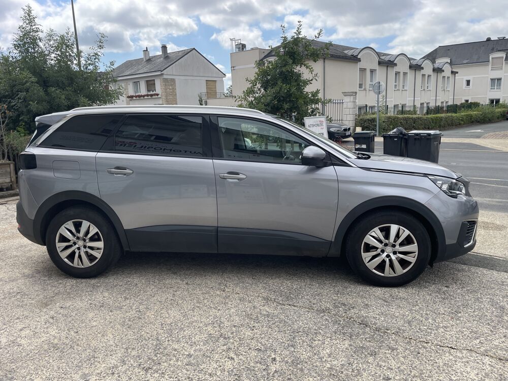 5008 1.6 BlueHDi 120 cv 7 places Active Business - APPLE CAR 2018 occasion 49124 Saint-Barth&eacute;lemy-d'Anjou