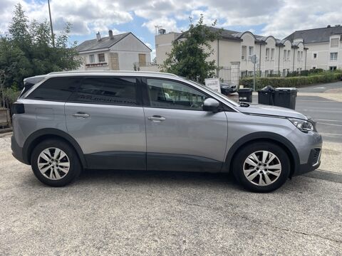 5008 1.6 BlueHDi 120 cv 7 places Active Business - APPLE CAR 2018 occasion 49124 Saint-Barth&eacute;lemy-d'Anjou