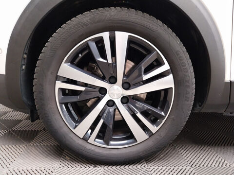 Annonce voiture Peugeot 3008 10940 €