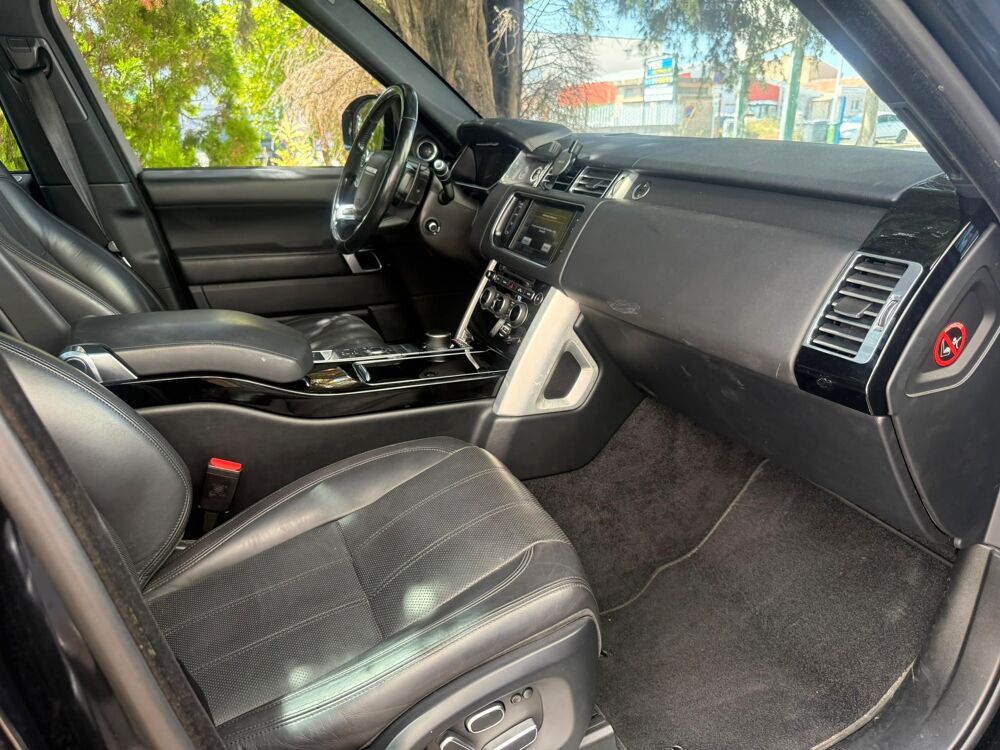 Range Rover SWB 4.4 SDV8 340 VOGUE 4WD BVA 2014 occasion 34160 Castries