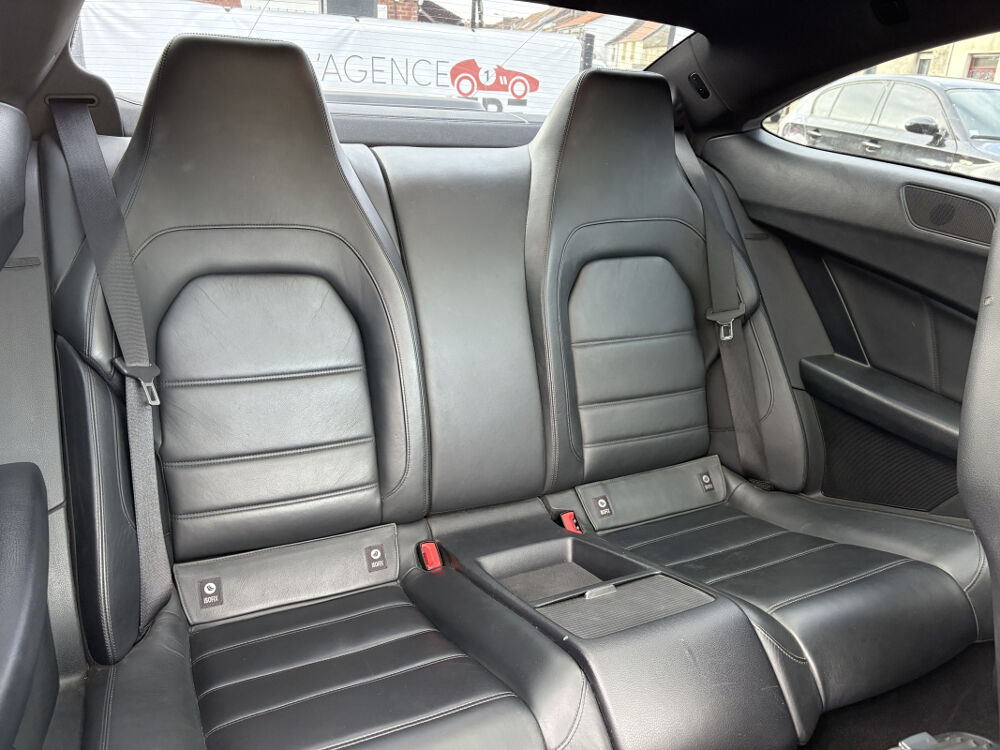 Classe C III COUPE 63 AMG BVA7 SUIVI COMPLET MERCEDES 2011 occasion 59300 Valenciennes
