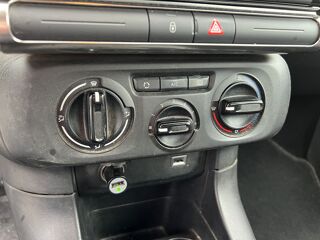 C3 1.2 Puretech 82ch FEEL BVM 2019 occasion 25300 Pontarlier