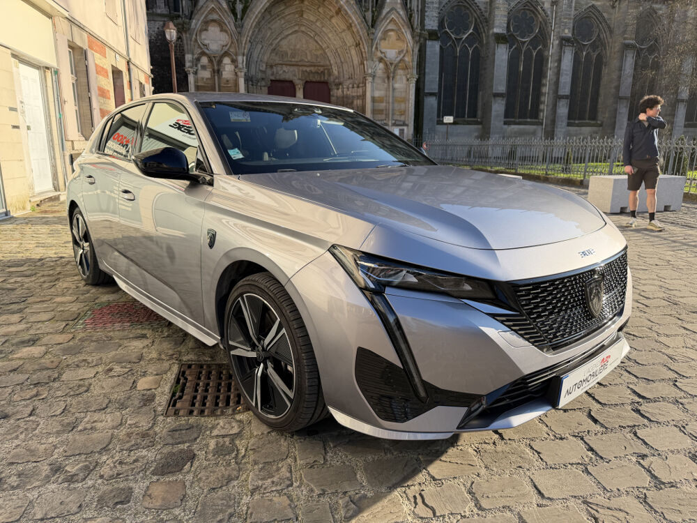 308 1.6 THP PureTech 16V 180 Hybrid 180 cv Bo&icirc;te auto 2023 occasion 51000 Ch&acirc;lons-en-Champagne