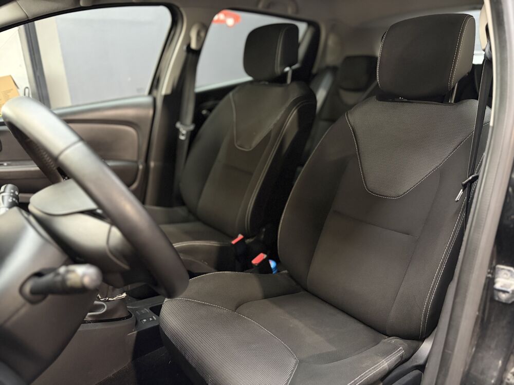 Clio 4 1.5 DCI 90 Energy Eco2 Buisness 2015 occasion 78680 &Eacute;p&ocirc;ne