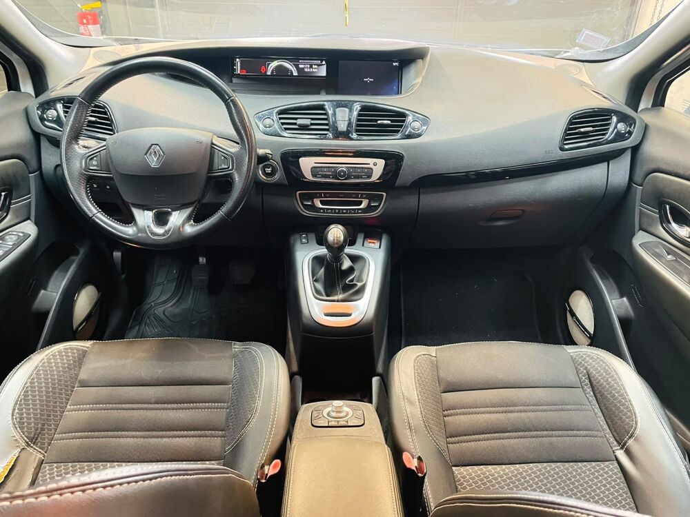Sc&eacute;nic III Phase 2 1.2 TCe 16V S&S 131 cv 2016 occasion 71300 Montceau-les-Mines