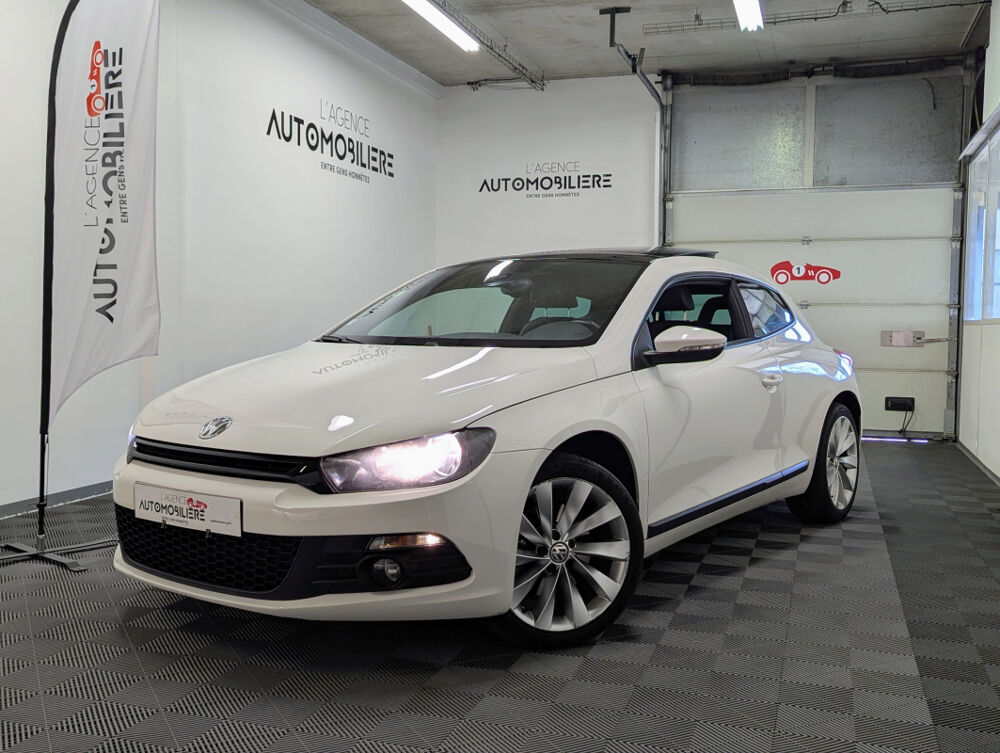 Scirocco II 2.0 TDI 170 9CV FAP SPORTLINE DSG6 + CUIR + TOIT OUVRANT 2011 occasion 95800 Cergy