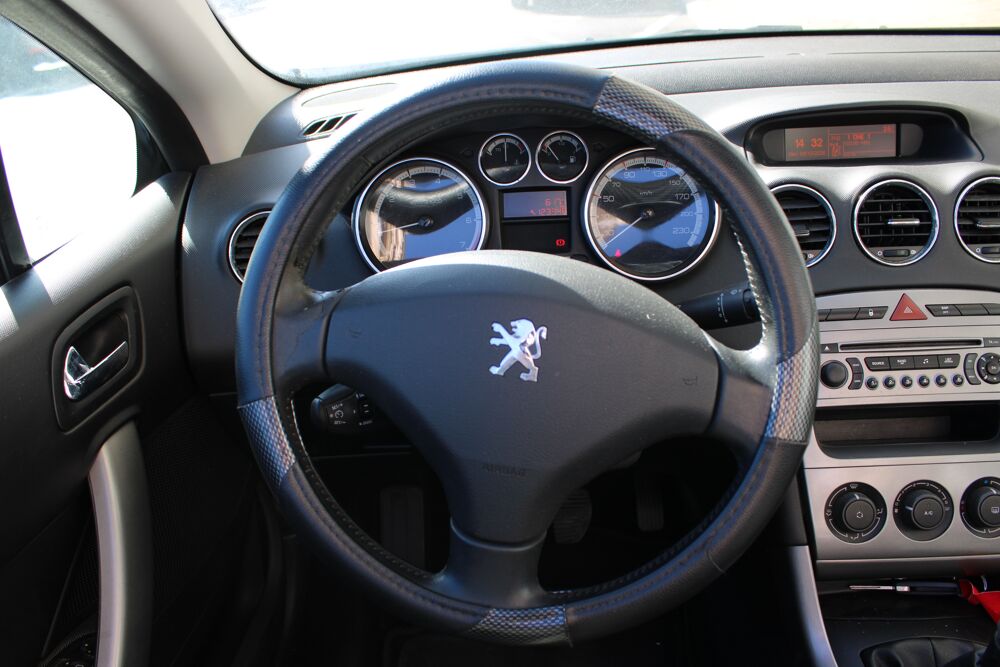 308 GENERATION-I CC 1.6 VTI 120 SPORT ( Moteur &agrave; cha&icirc;ne, Clim .. 2010 occasion 34200 S&egrave;te
