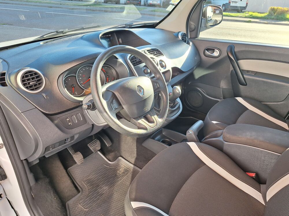 Kangoo 1.5 dCi 90 ch Expression 2&egrave;me main 2013 occasion 90400 Danjoutin