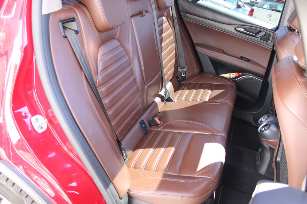 Stelvio 2.2 DIESEL 210ch LUSSO Q4 AT8 ( Toit ouvrant panoramique, Ca 2018 occasion 34200 S&egrave;te