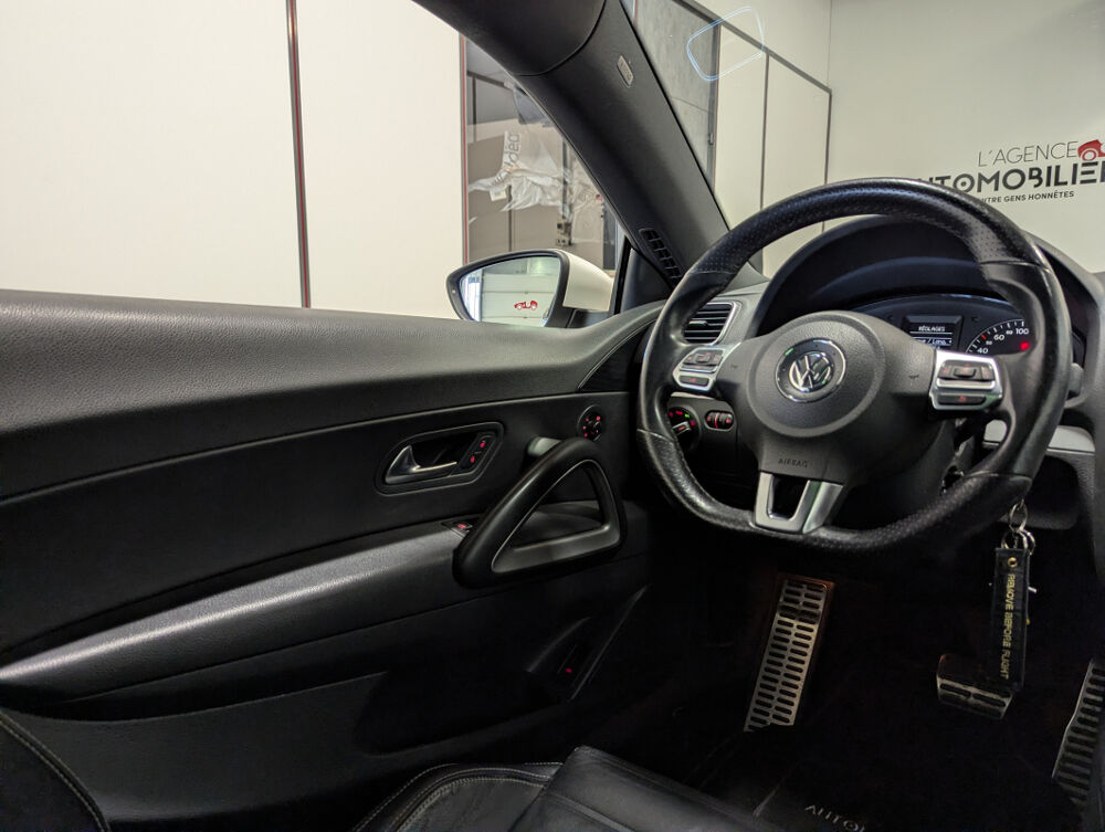 Scirocco II 2.0 TDI 170 9CV FAP SPORTLINE DSG6 + CUIR + TOIT OUVRANT 2011 occasion 95800 Cergy