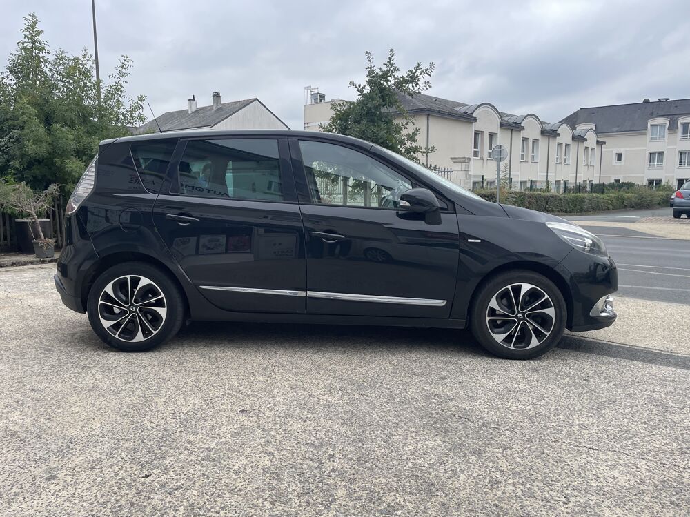 Sc&eacute;nic III Phase 2 1.6 dCi 130 cv - Bose - Chaine de distribution 2015 occasion 49124 Saint-Barth&eacute;lemy-d'Anjou