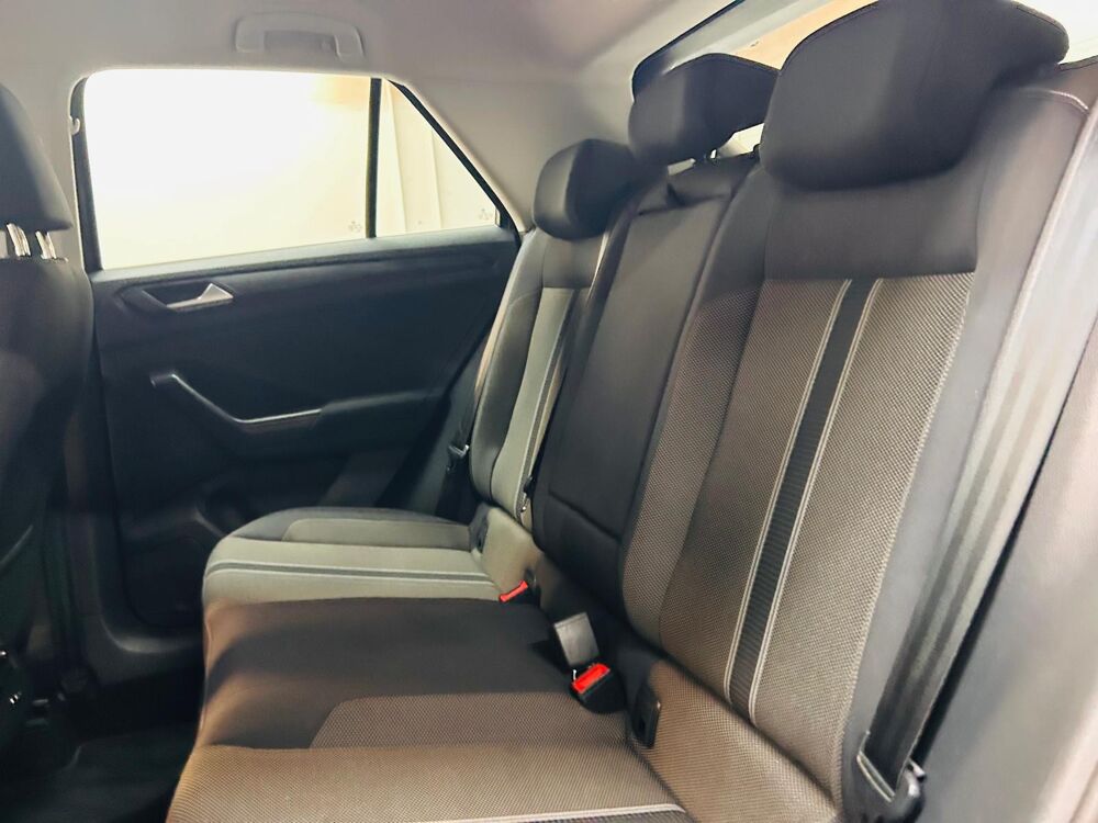 T-ROC 1.0 TSI 116 cv Finition Lounge – Suivi Volkswagen – 2&egrave;me Mai 2018 occasion 71300 Montceau-les-Mines