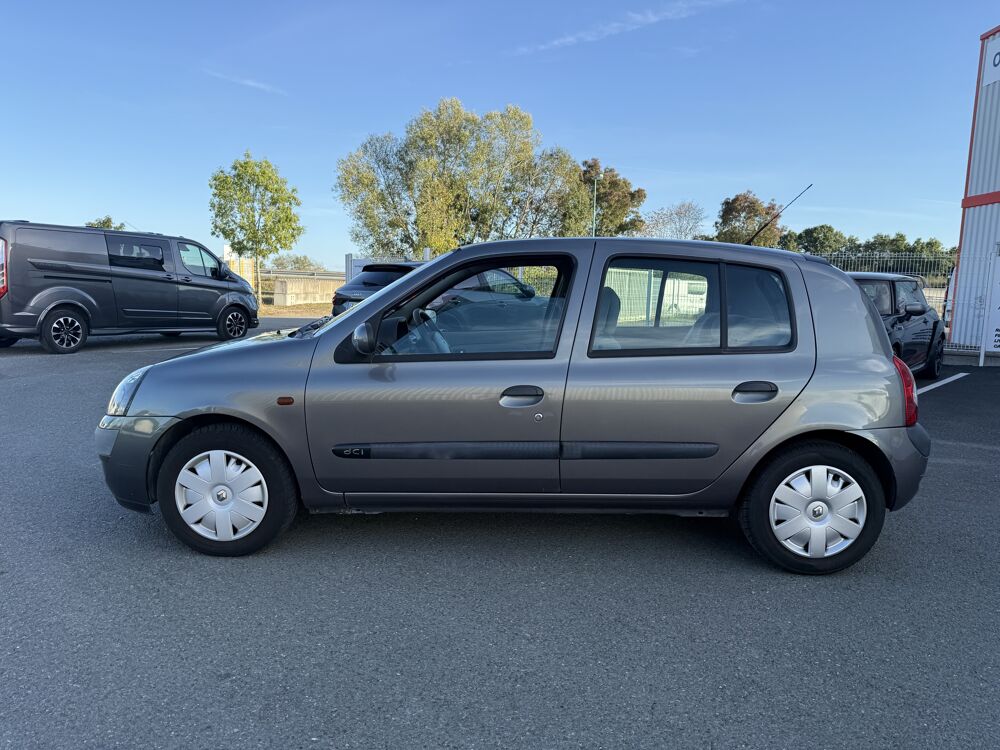 Clio II Phase 2 1.5L DCI 80CH PRIVILEGE | DISTRI OK 2002 occasion 44860 Pont-Saint-Martin