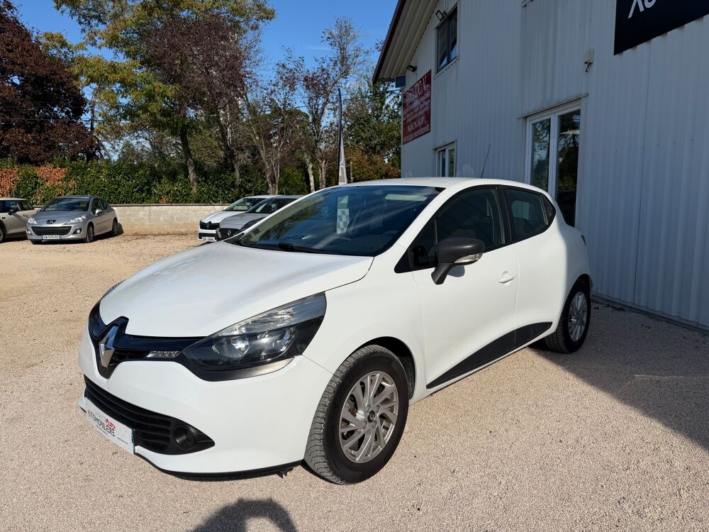 Clio IV 1.2 Life 2015 occasion 71380 Ch&acirc;tenoy-en-Bresse