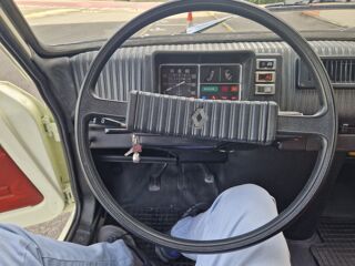 R5 TL expertis&eacute;e cabinet classic Auto 1977 occasion 80480 Salou&euml;l