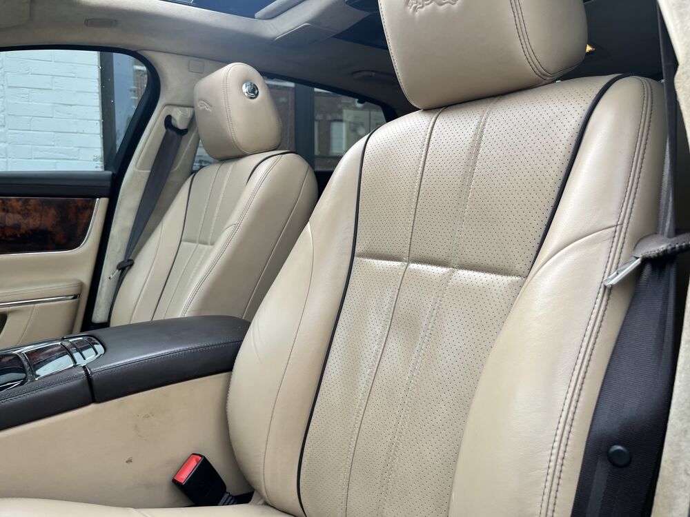 XJ L5.0 V8 Portfolio Long 2010 occasion 59300 Valenciennes