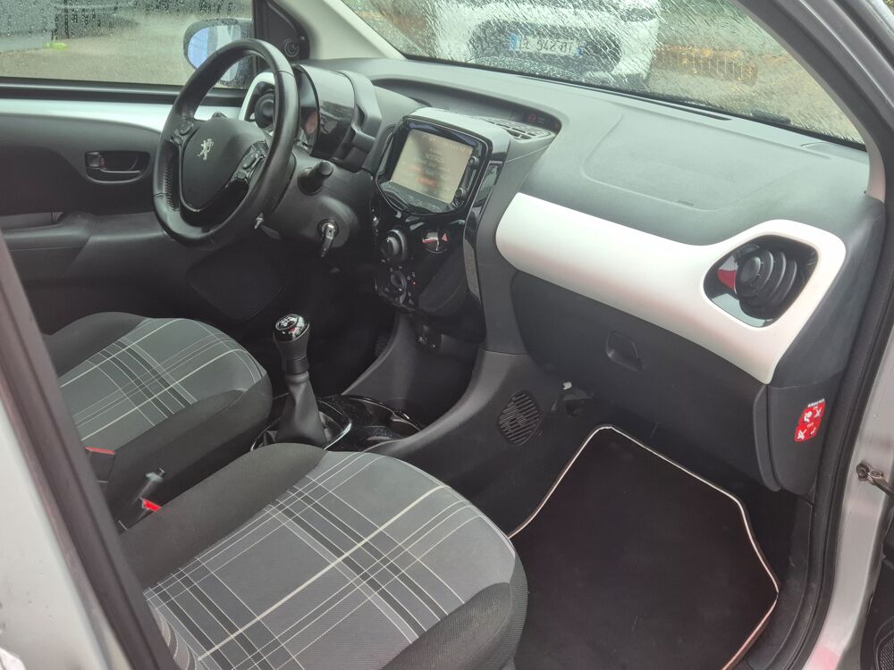 108 5 Portes 1.2 VTi 12V 82 cv STYLE 2018 occasion 25400 Audincourt