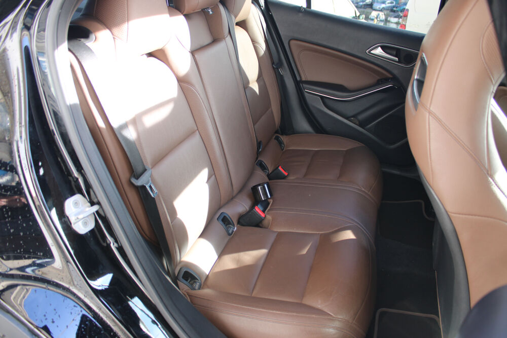 Classe GLA 2.2 200 CDI 135 SENSATION 7G-DCT BVA ( Toit ouvrant, Si&egrave;ges 2014 occasion 34200 S&egrave;te