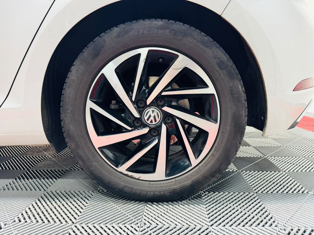 Golf VII 5 Portes Phase 2 1.5 TSI GPF 16V Blue Motion 131 cv 1906 occasion 71300 Montceau-les-Mines