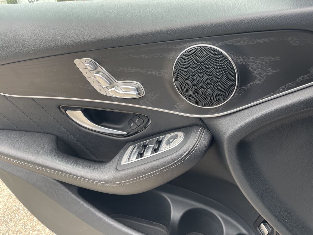 Classe GLC 250 d 2.1 d 204 cv 4MATIC 9G-Tronic -Executive Pack AMG - Su 2018 occasion 49124 Saint-Barth&eacute;lemy-d'Anjou