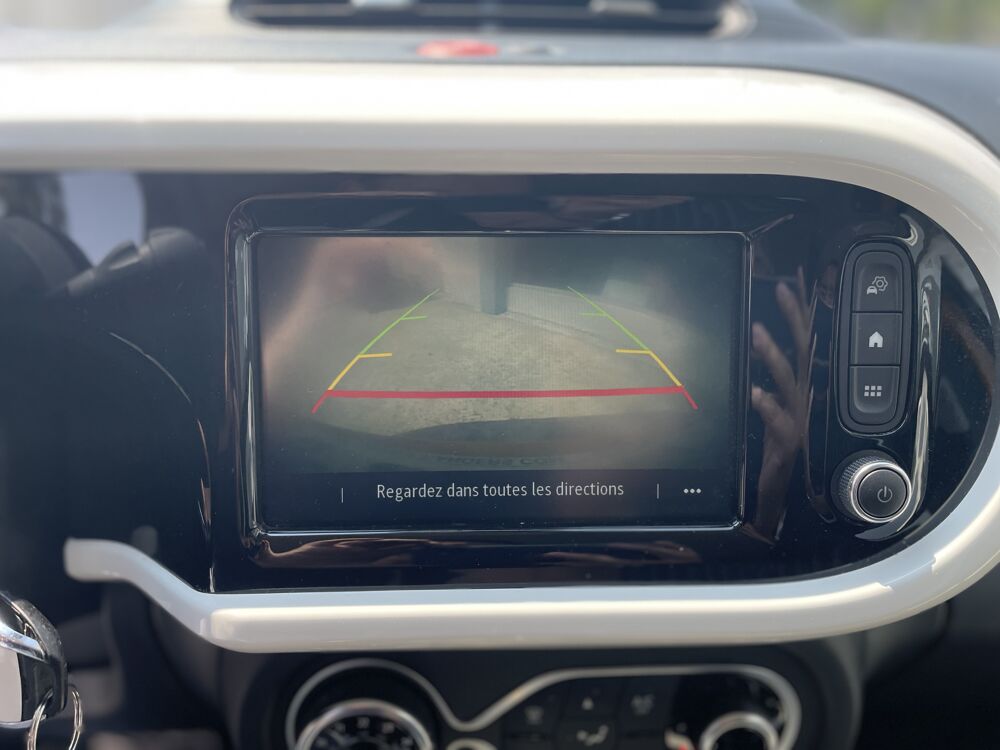 Twingo III 0.9 TCe EDC6 95 cv Bo&icirc;te auto INTENS - SUIVI RENAULT Fai 2019 occasion 49124 Saint-Barth&eacute;lemy-d'Anjou