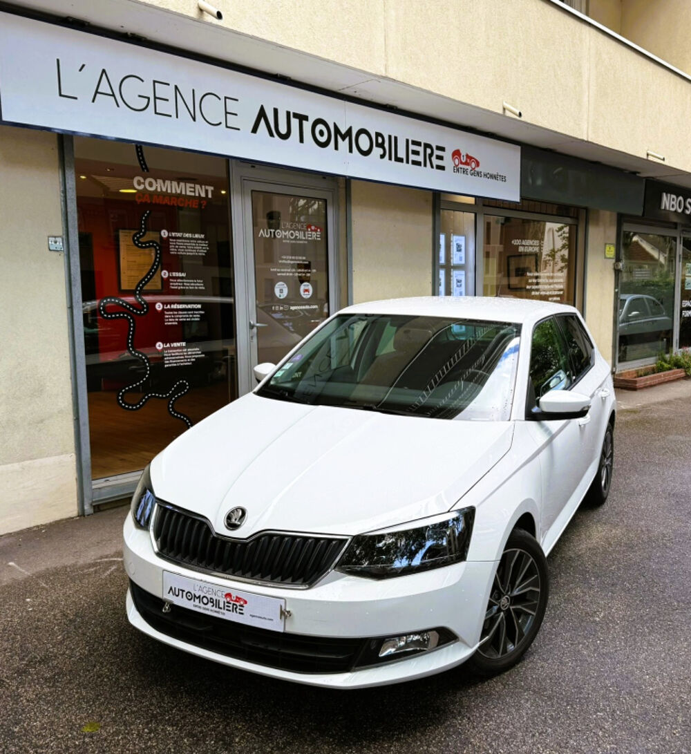 Fabia 1.2 TSI 90 GREEN TEC TOUR DE FRANCE 2015 occasion 92370 Chaville