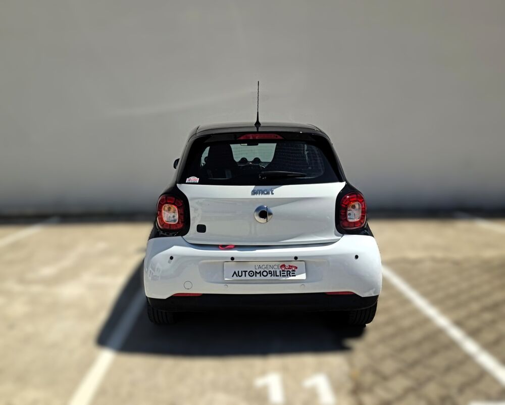 ForFour SMART FORFOUR ELECTRIC PRIME | 30 900 km | SOH 94 % | TOIT P 2019 occasion 34160 Castries