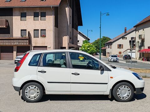 Fiesta 1.3 i 70 cv 2003 occasion 25300 Pontarlier
