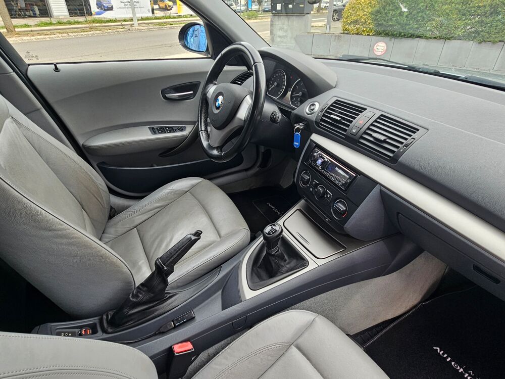 S&eacute;rie 1 (E87) 130i 3.0 i 24V 265cv 2006 occasion 25400 Audincourt